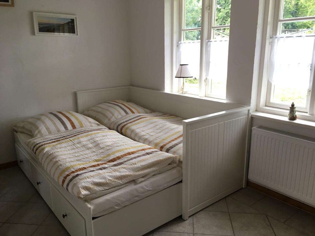 Ferienhaus Alte Schule Rambin Auf Ruegen 外观 照片
